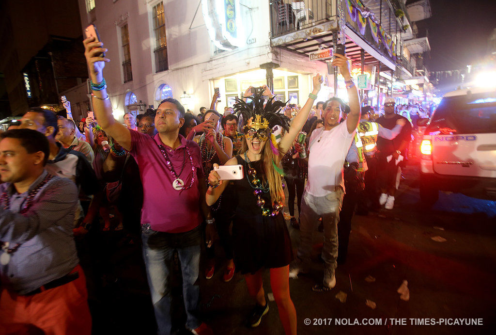 That's all, y'all: Sweep of Bourbon Street marks end of Mardi Gras